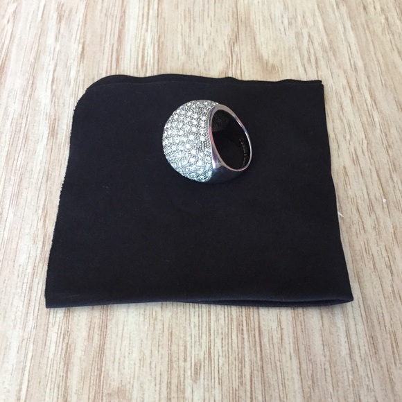 Camille Lucie W Ring . Stylish. Big . New - Picture 5 of 6